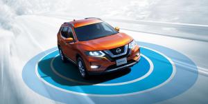 Nissan X-Trail Hybrid 2017 года